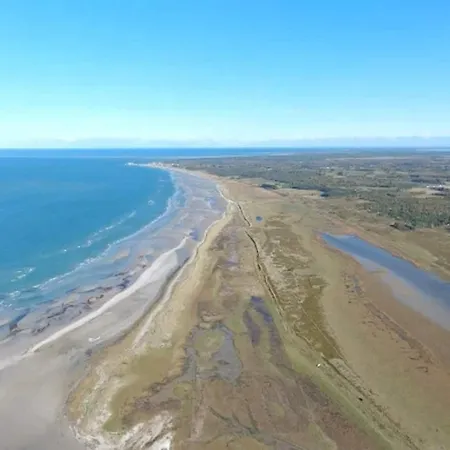 6 Person In Laeso-by Traum * Laeso