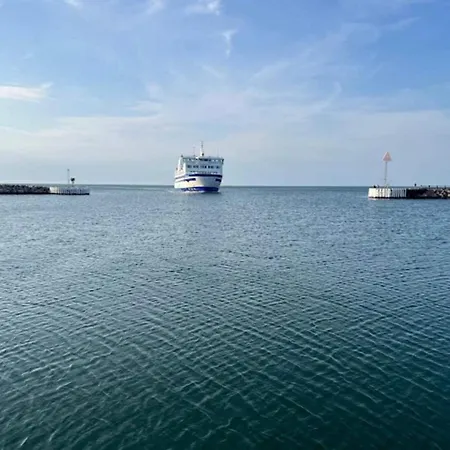 6 Person In Laeso-by Traum בית נופש